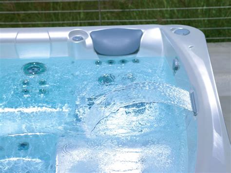 Flair Six Person Hot Tub Reviews And Specs Hot Spring Spas Hot