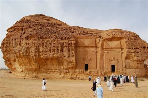 Qasr al Farid: The Lonely Castle of Mada'in Saleh | Amusing Planet