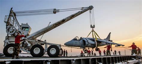 This Is How They Remove Crashed Airplanes Off An Aircraft Carrier Deck