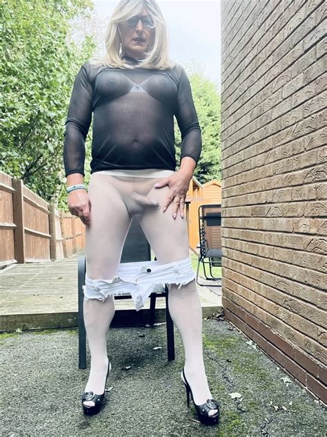Crossdresser Kellycd In Hot Pants And Seamless Pantyhose Nude Pics Xhamster