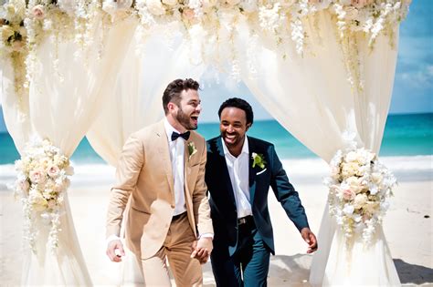 Same Sex Weddings Queer Friendly And Lgbt Beach Weddings