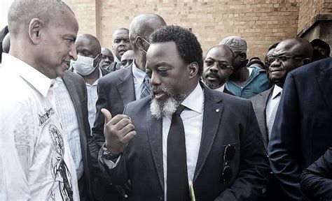 Afrikarabia Rdc Derri Re La Poign E De Main Kabila Katumbi