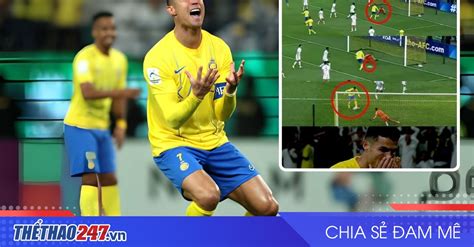 Ronaldo Bỏ Lỡ Khó Tin ở Cự Ly 3 Mét