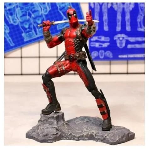 Boneco Colecionador Disney Marvel X Men Cm Deadpool Em Araraquara