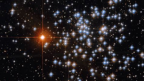 Hubble captures dazzling star cluster that may soon disperse | Space