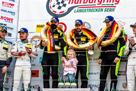 NLS 1 Grello Sieg Porsche Doppelpodium Mit KCMG Auf P3 GT Endurance