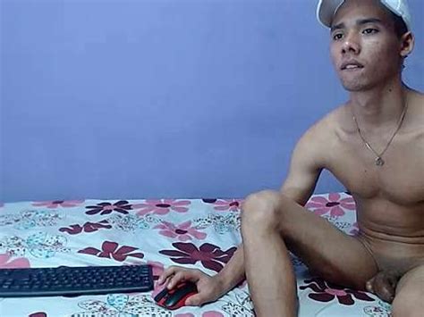 Sexygirlxl Naked Stripping On Cam For Live Sex Video Chat InTheCrack