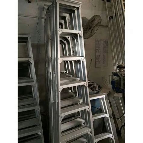 United Aluminium 6 10 Feet Double Sided Step Ladder Sizedimension 12