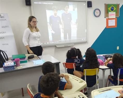 Educadores Alertam Para O Perigo Na Brincadeira Da Rasteira