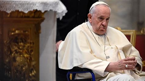 Papa Francesco Ha Una Bronchite Infettiva Condizioni In Miglioramento