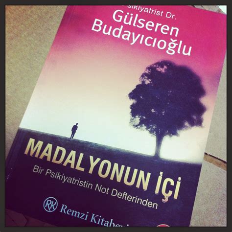 Madalyonun İçi Kitap Kitap kurdu