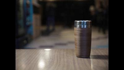 Стакан для кофе из кофейных отходов