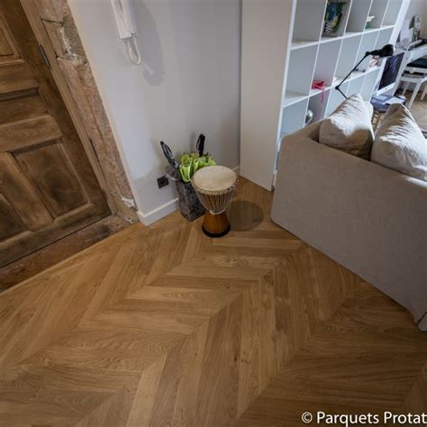 Parquet chêne massif 14 mm point de hongrie largeur 60 mm