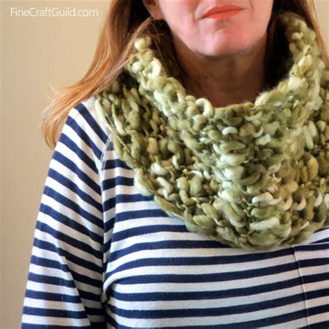 Chunky Infinity Scarf Pattern