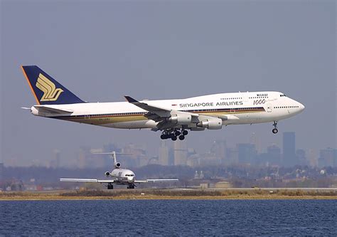 Singapore Airlines Boeing 747 747 400 9V SMU At John Flickr