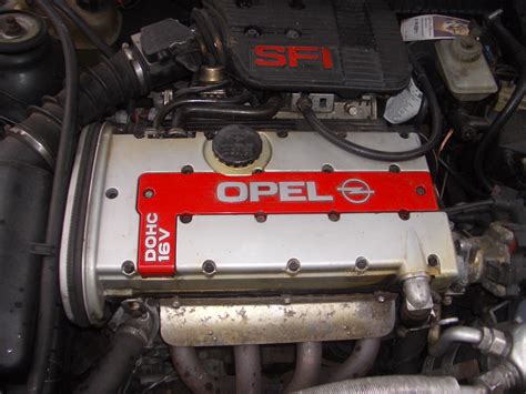 Verkaufe C20XE Motor 150PS Mit KS 700 Kopf Biete Opel