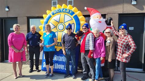 Rotary Santa Claus Parade Returning 99 9 THE BAY