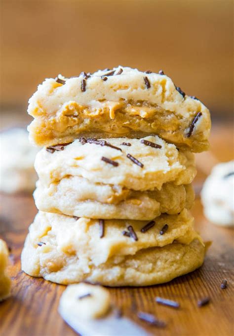 Vanilla Melting Moments Sandwich Cookies With Nutella Cream Cheese