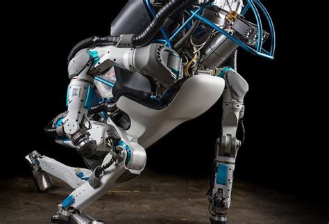 Watch Boston Dynamics Atlas Robot Learns Parkour Inquirer Technology