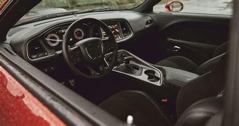 Dodge Challenger 2024 Interior - Maura Nannie