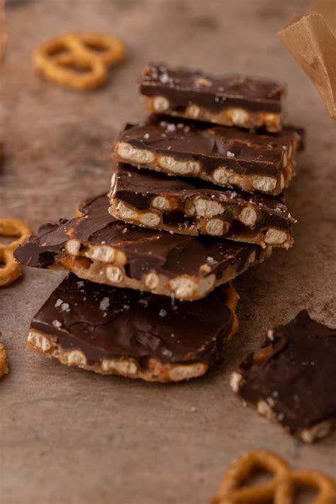 The Best Chocolate Caramel Pretzel Crack Recipe Lifestyle Of A Foodie