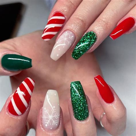 30 Stunning Christmas Sweet Cane Nails Youll Love Look Top Beauty