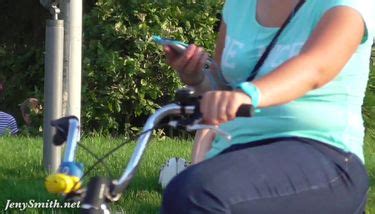 Jeny Smith Walks In A Park No Panties Upskirt Views Jenysmith TNAFlix Porn Videos