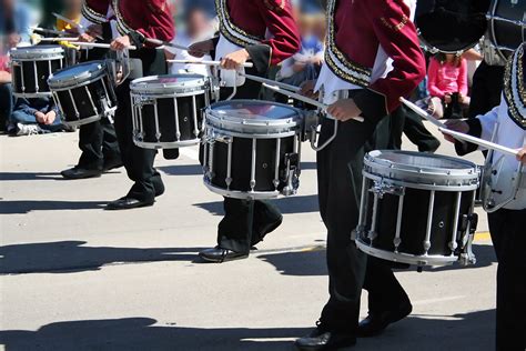 Types of Drums in a Marching Band | Demostop