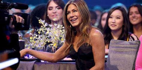 Jennifer Aniston's Arm And Back Workout Involves Boxing And Rows