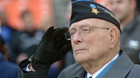 Last WWII Medal of Honor recipient's foundation carries on legacy ...