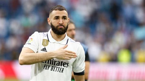 Karim Benzema le dice adiós al Real Madrid el club donde solo