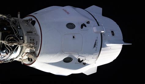 Nasa Awards Spacex Five More Dragon Astronaut Launch Contracts