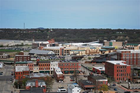 The City Of Dubuque Dubuque Iowa Annie Flickr