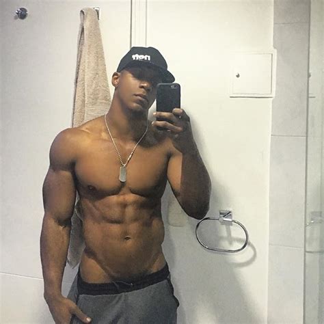 Tpm Gay Neg O Dando Show Nos Nudes