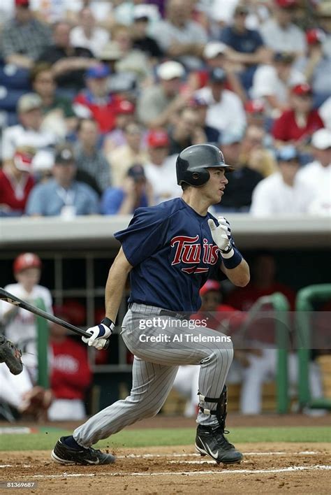 Minnesota Twins Joe Mauer in action vs Philadelphia Phillies during ...