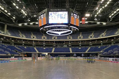 Gahrens Battermann Tauschte Led Displays In Der Mercedes Benz Arena