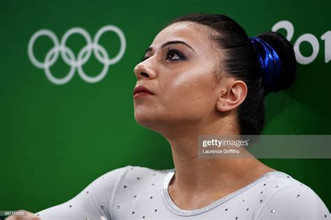 Claudia Fragapane Of Great Britain Looks On During The Artistic News