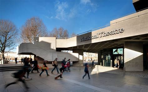 whats  national theatre