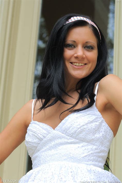 Dark Haired Babe Deepthroating Her BF S Cock Before Getting Fucked