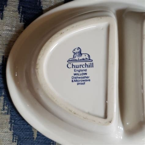 Churchill Dining Churchill Of England Blue Willow Divided Oval