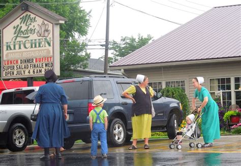 Mrs. Yoder's Kitchen - Mt. Hope, Ohio | Amish culture, Amish family ...