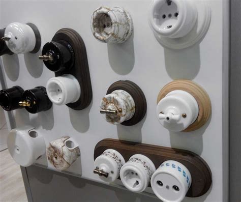 Ретро-проводка в деревянном доме: материалы, правила