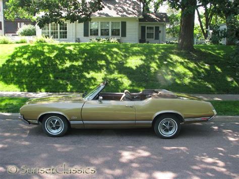 1970 Oldsmobile Cutlass Supreme Convertible Photo Gallery/1970-olds ...