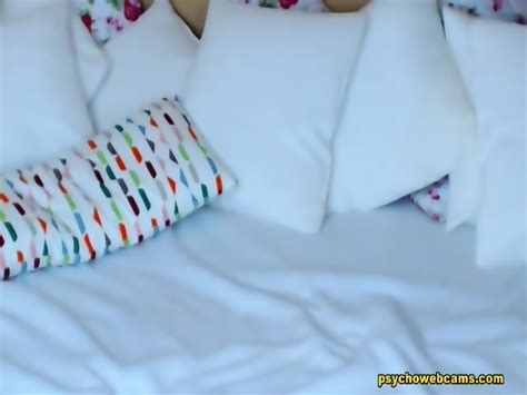 Pretty Brunette Amazing Figure Captivating Live