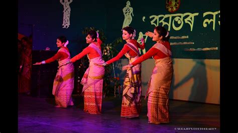 Tezpur University Spring Fest Bihu Performance Batch 2012 2014 Youtube