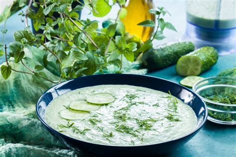 Joghurt Gurken Gazpacho Mit Minze Rezept GuteKueche Ch