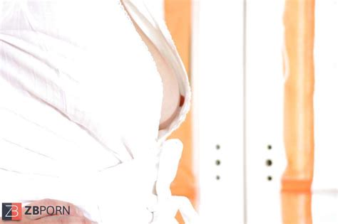 Fetischlady Im Wickelkleid ZB Porn