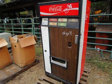 Coca Cola Pop Machine Heaverlo Northwest Auctions