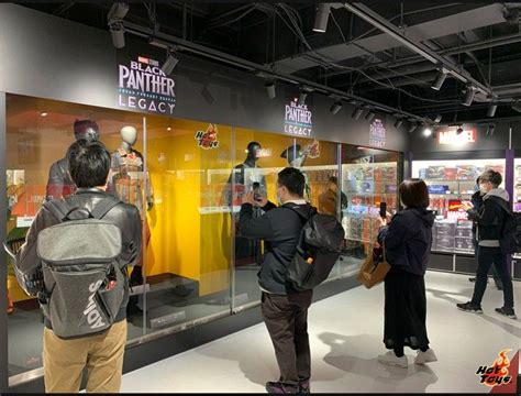 Hot Toys Hot Toys Black Panther Legacy Exhibition Tokyo Japan
