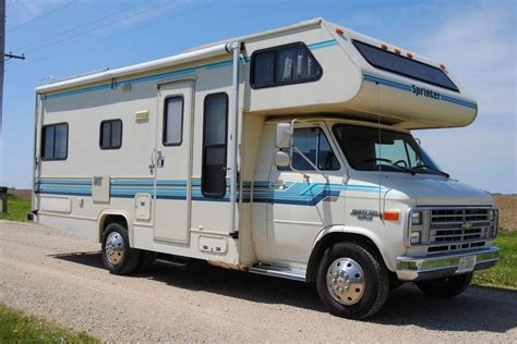 1991 Chevy Mallard Sprinter Class C Motorhome 24 Rv Sleep 6 Low Miles